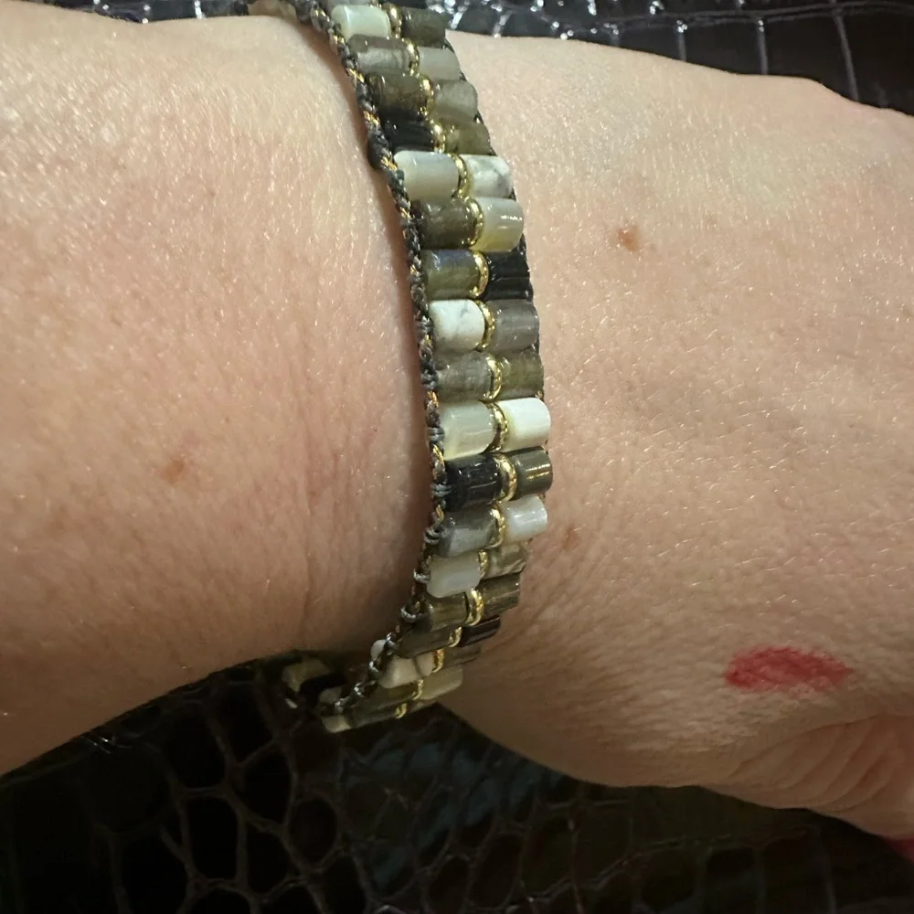 Kendra Scott Bree Gold Beaded Bracelet | Neutral | New Without Tag - Picture 1 of 3